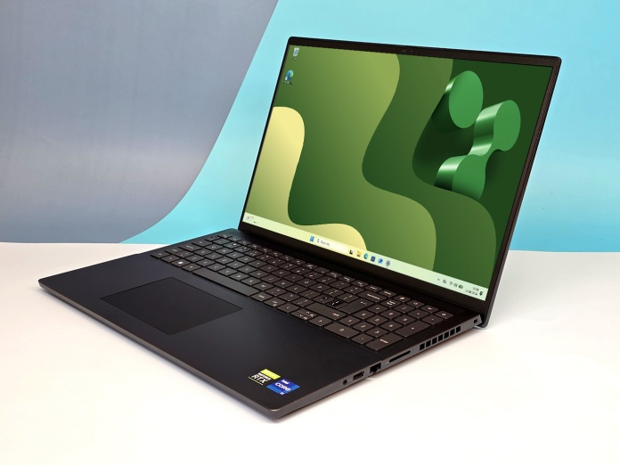 Laptop Dell Vostro 7620 - zdjęcie produktu